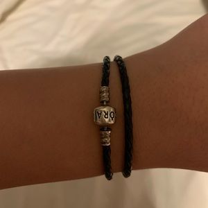 Pandora leather braclet